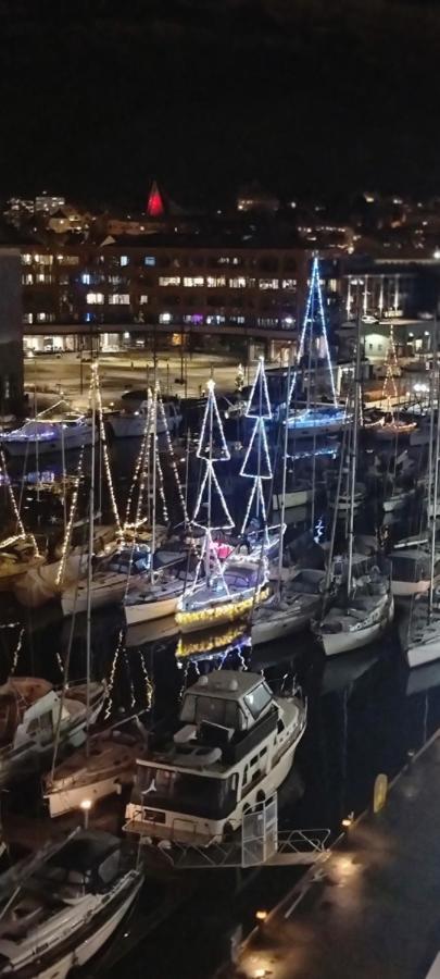 Byleilighet I Sjokanten M Terrasse Μπέργκεν Εξωτερικό φωτογραφία